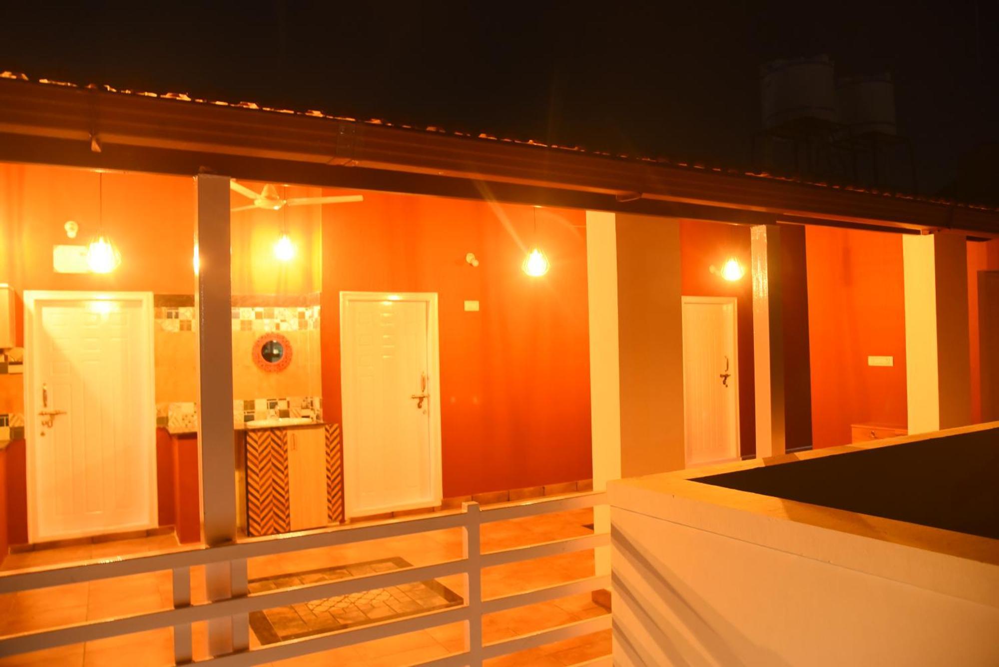 Gubbi Goodu Inn Homestay Chikmagalur Bagian luar foto